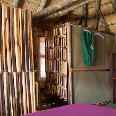 Epupa Falls Lodge Quarto foto